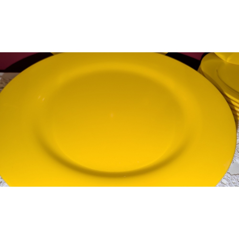 Yellow Melamine Vintage Elan Dinnerware Set 18 Pc MCM plates bowls excellent lot - Picture 3 of 16